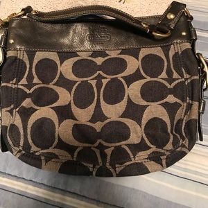 Jean signature coach shoulder bag